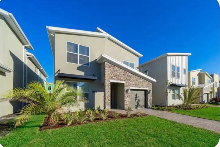 Image No.1-5 Bed Property for sale