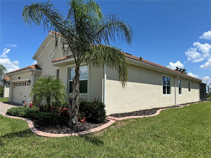 Image No.2-4 Bed Property for sale