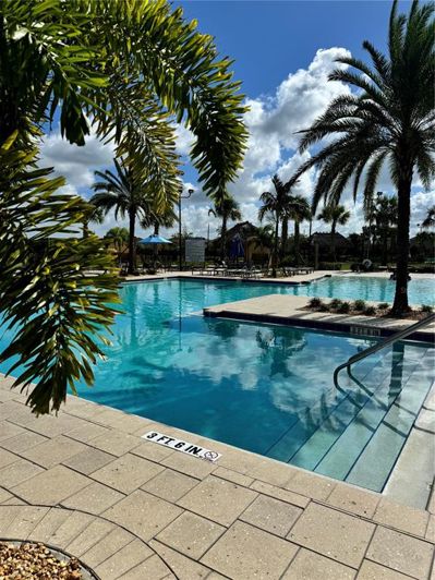 Image No.35-4 Bed Property for sale