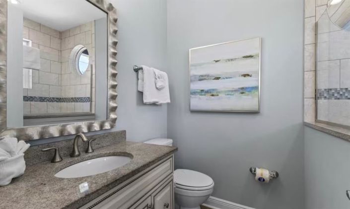 Image No.19-6 Bed Property for sale