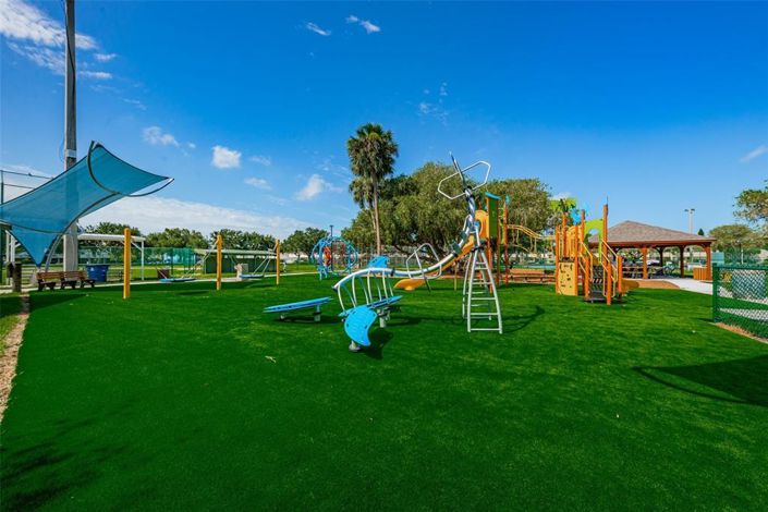 Image No.27-3 Bed Townhouse for sale