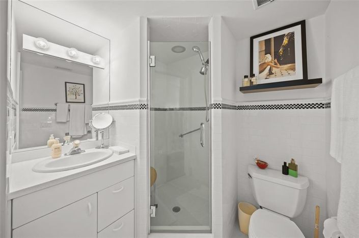 Image No.41-5 Bed Property for sale