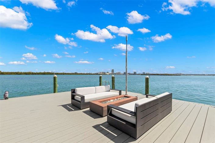 Image No.75-5 Bed Property for sale