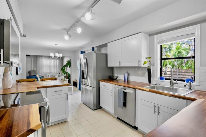 Image No.17-Propriété de 2 chambres à vendre à Sarasota