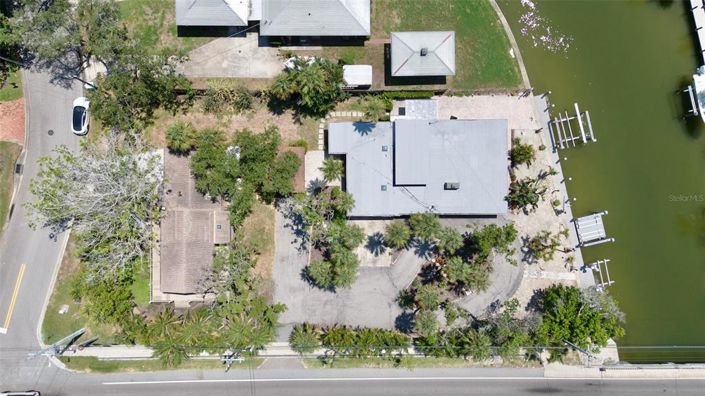 Image No.8-Propriété de 2 chambres à vendre à Sarasota