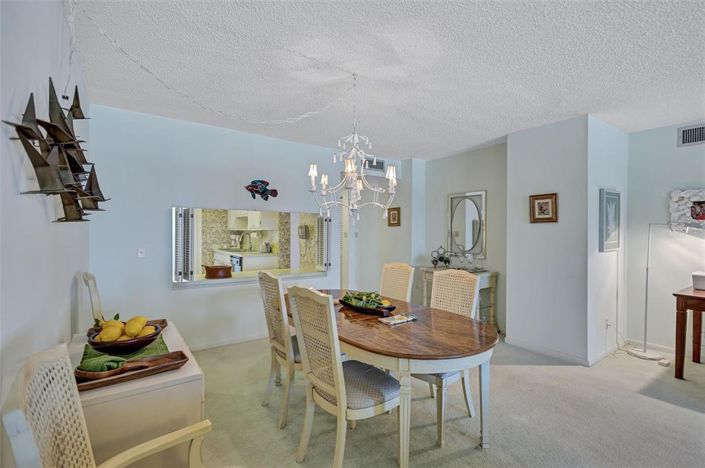 Image No.17-Propriété de 2 chambres à vendre à Sarasota