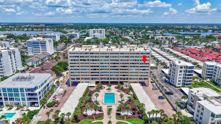 Image No.2-Propriété de 2 chambres à vendre à Sarasota