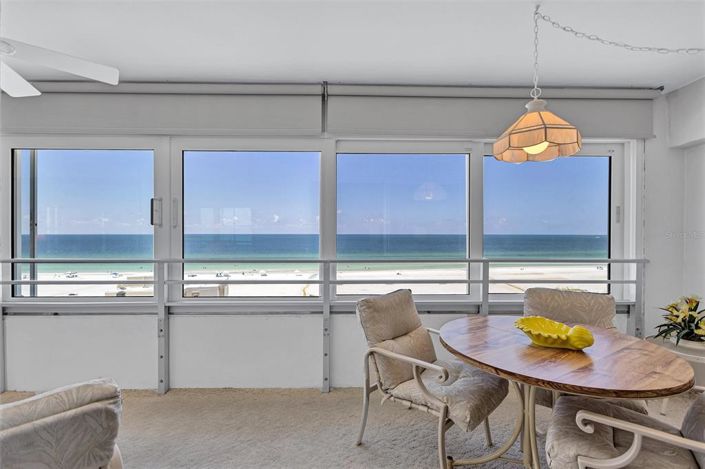 Image No.22-Propriété de 2 chambres à vendre à Sarasota