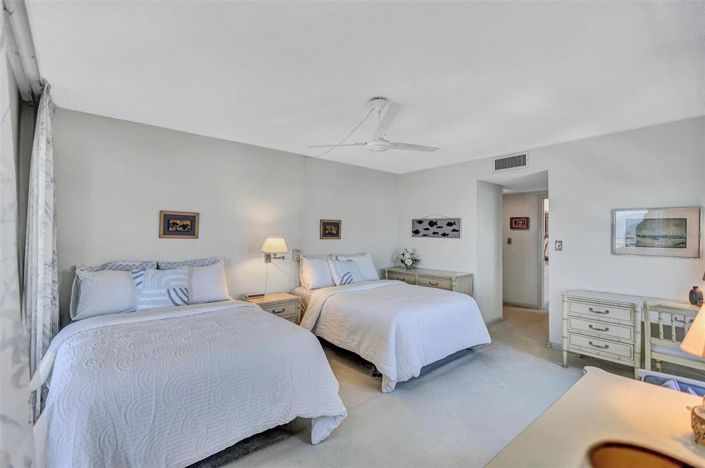 Image No.32-Propriété de 2 chambres à vendre à Sarasota