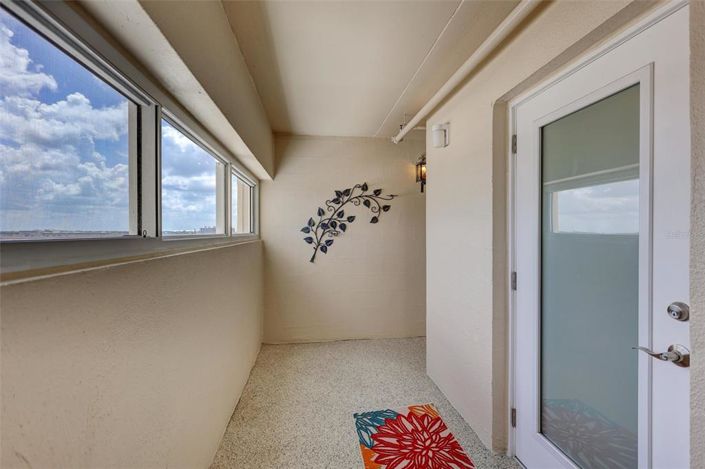 Image No.5-Propriété de 2 chambres à vendre à Sarasota