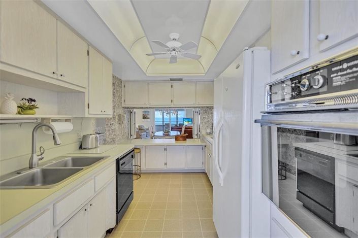 Image No.7-Propriété de 2 chambres à vendre à Sarasota