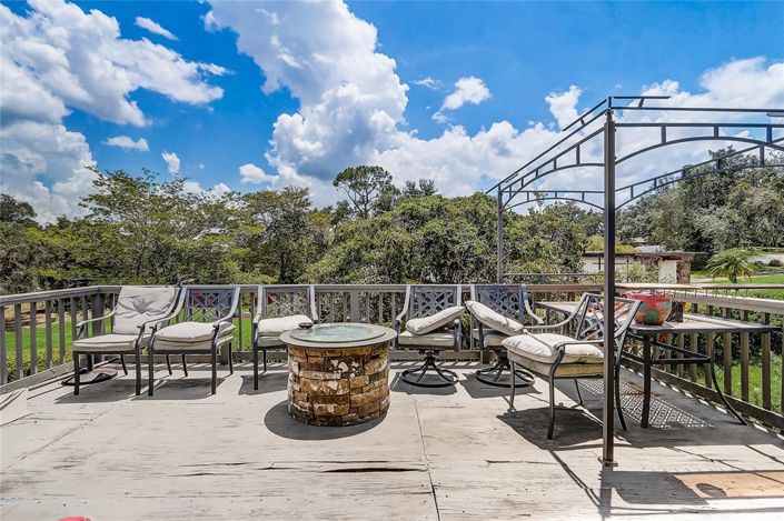 Image No.28-2 Bed Townhouse for sale