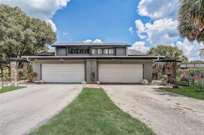 Image No.31-2 Bed Townhouse for sale