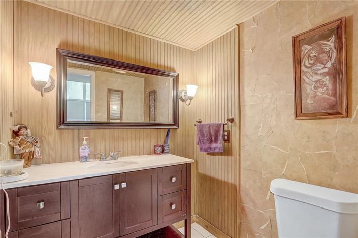 Image No.7-2 Bed Townhouse for sale