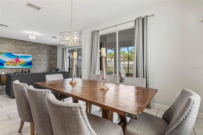 Image No.14-6 Bed Property for sale