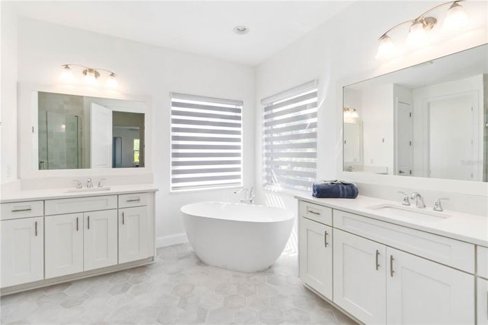 Image No.29-Propriété de 5 chambres à vendre à Orlando