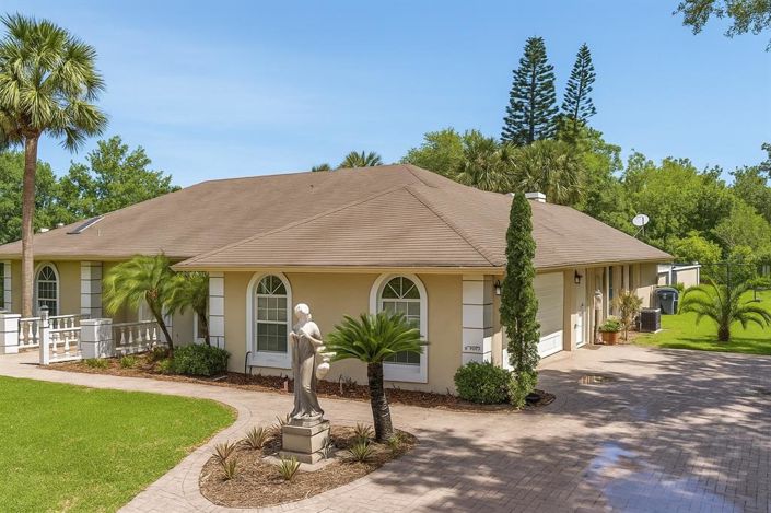 Image No.2-3 Bed Property for sale