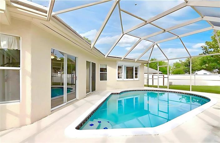 Image No.35-3 Bed Property for sale