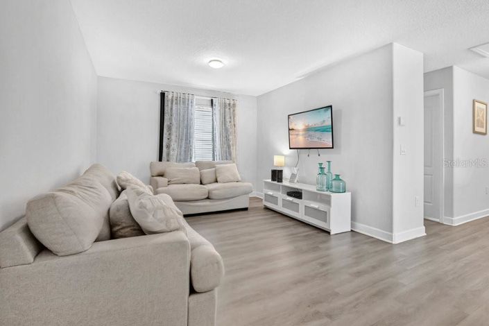 Image No.5-Propriété de 6 chambres à vendre à Kissimmee