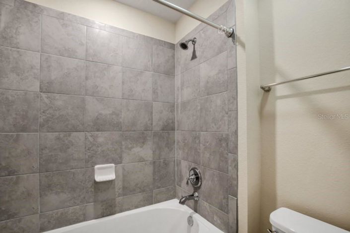 Image No.41-5 Bed Townhouse for sale