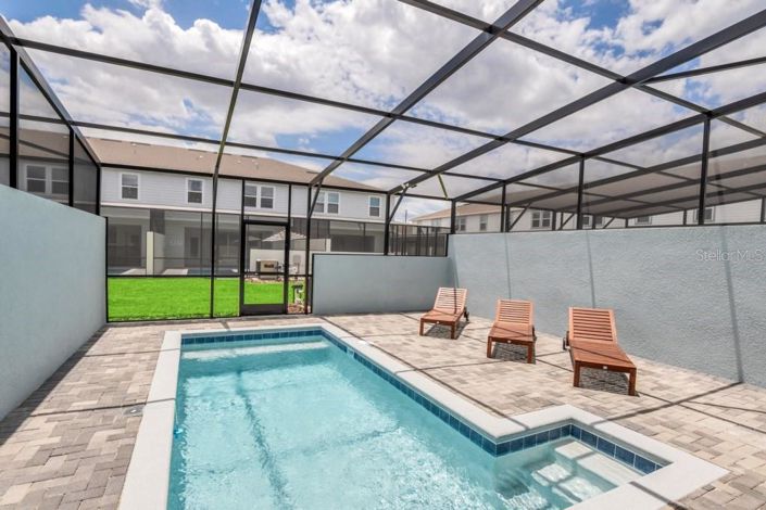 Image No.47-5 Bed Townhouse for sale