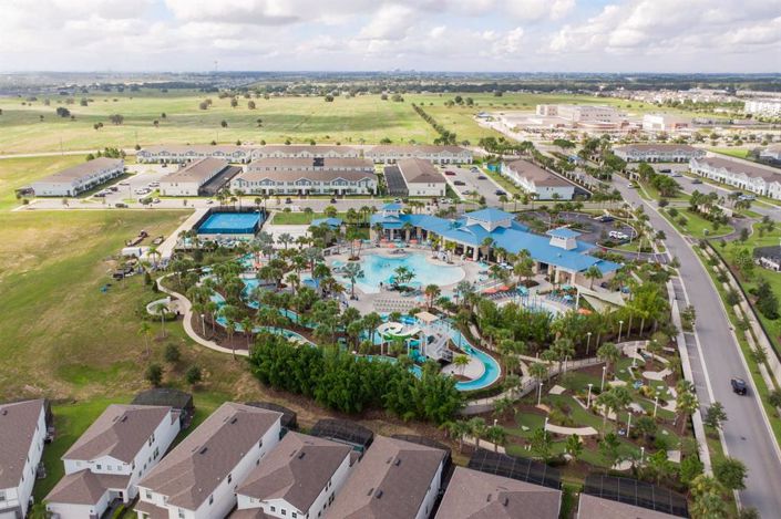 Image No.50-5 Bed Townhouse for sale