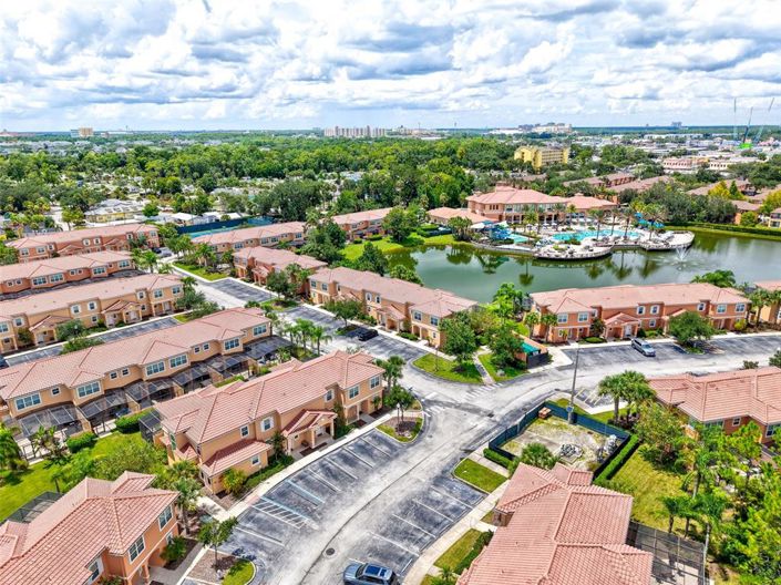 Image No.57-3 Bed Townhouse for sale