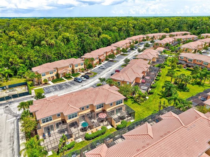 Image No.70-3 Bed Townhouse for sale