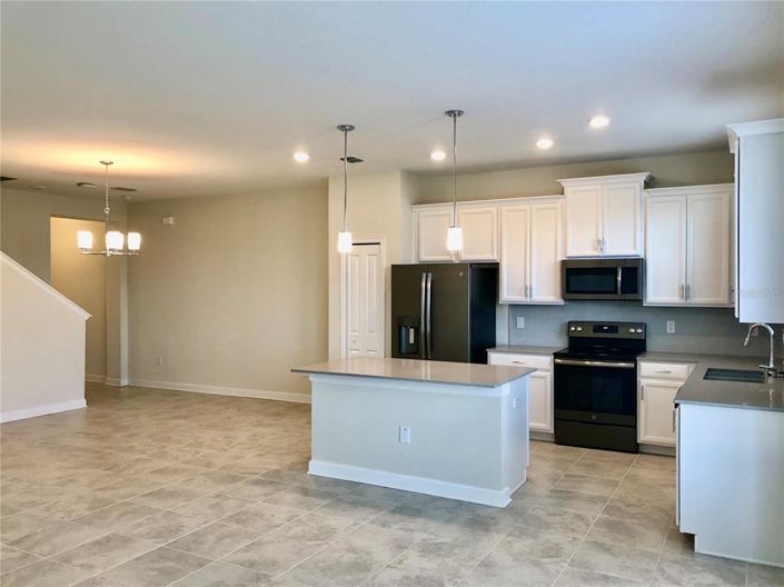 Image No.3-3 Bed Townhouse for sale