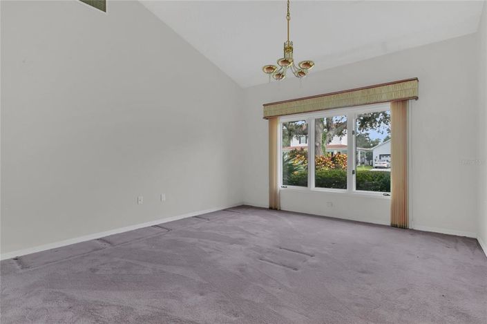 Image No.24-4 Bed Property for sale