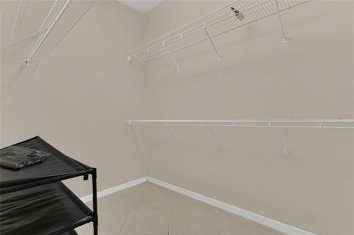 Image No.25-4 Bed Property for sale