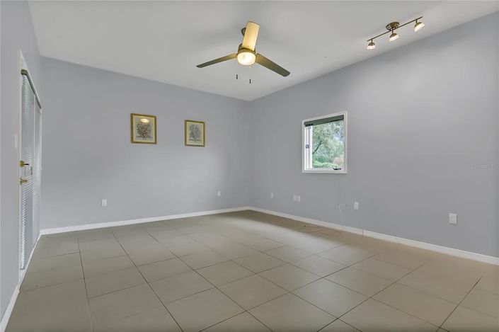 Image No.8-4 Bed Property for sale