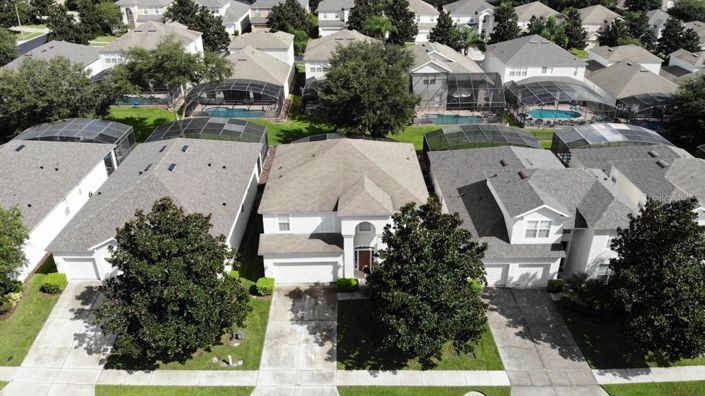 Image No.2-6 Bed Property for sale