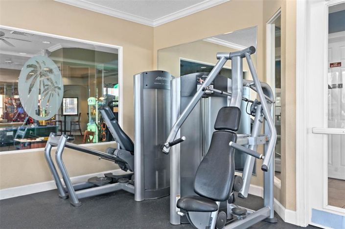 Image No.44-6 Bed Property for sale