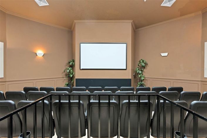 Image No.51-6 Bed Property for sale