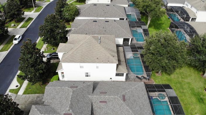 Image No.73-6 Bed Property for sale