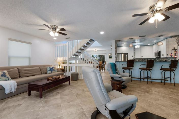 Image No.21-3 Bed Townhouse for sale