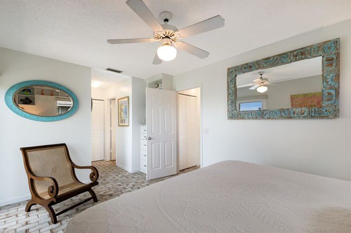 Image No.27-3 Bed Townhouse for sale