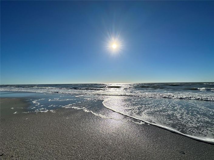 Image No.47-3 Bed Townhouse for sale