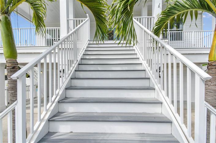 Image No.18-3 Bed Property for sale