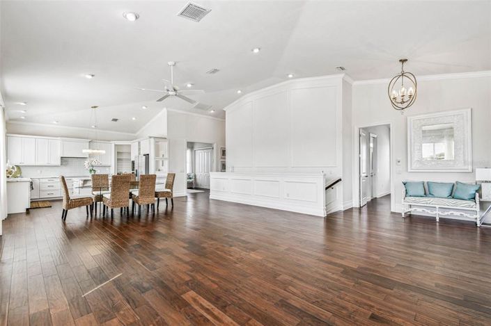 Image No.26-3 Bed Property for sale