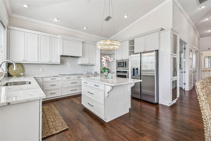 Image No.30-3 Bed Property for sale