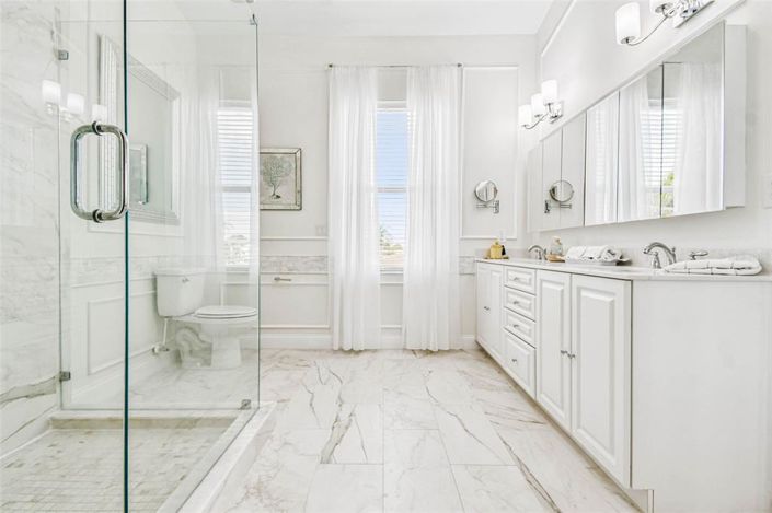 Image No.41-3 Bed Property for sale