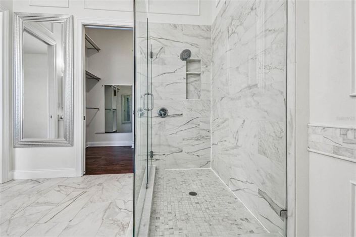 Image No.44-3 Bed Property for sale