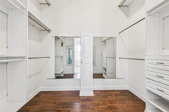 Image No.46-3 Bed Property for sale