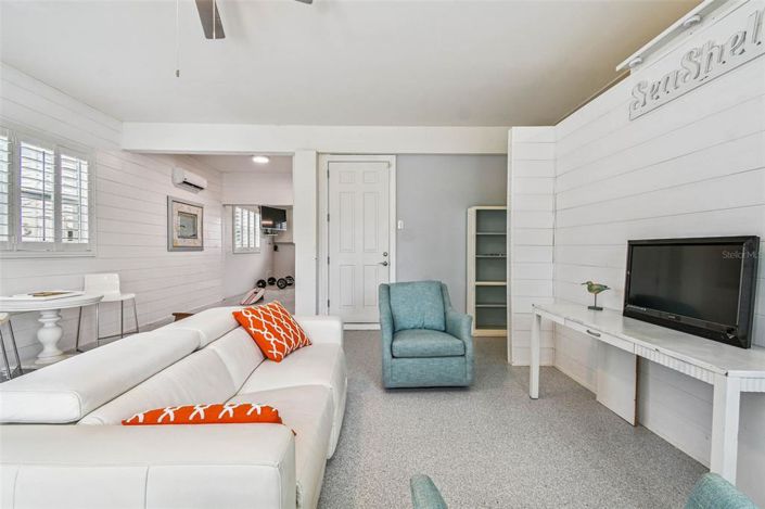 Image No.63-3 Bed Property for sale