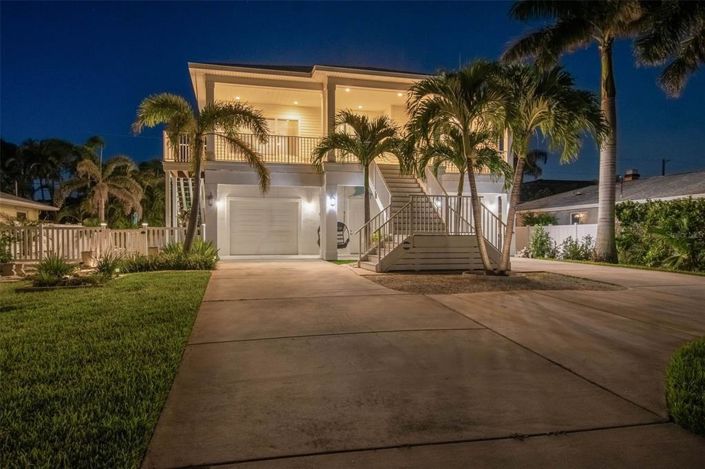 Image No.7-3 Bed Property for sale