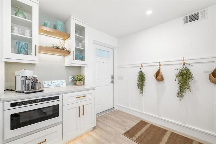 Image No.12-2 Bed Property for sale