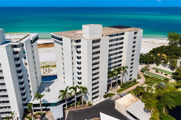 Image No.3-Propriété de 2 chambres à vendre à Sarasota