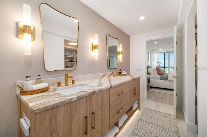 Image No.41-2 Bed Property for sale